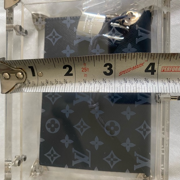 Authentic Louis Vuitton acrylic mini trunk. In pristine vintage condition. - Picture 6 of 7